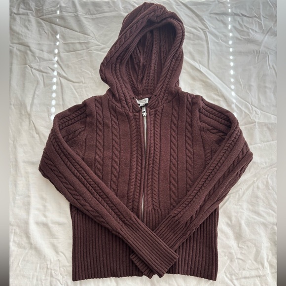 Orange Kiss Essentials Sweaters - Women’s Brown Cable Knit Zip-Up Hoodie Sweater – Orange Kiss Essentials (Size L)